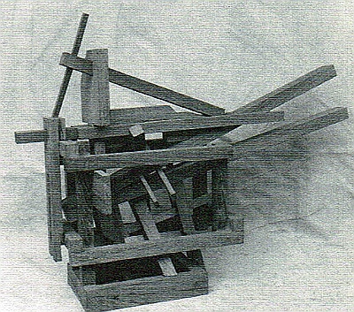 1997 - Kleine Figur II - Eiche - 49.3x60.5x33cm